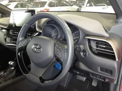 Toyota C-HR, 2020 3